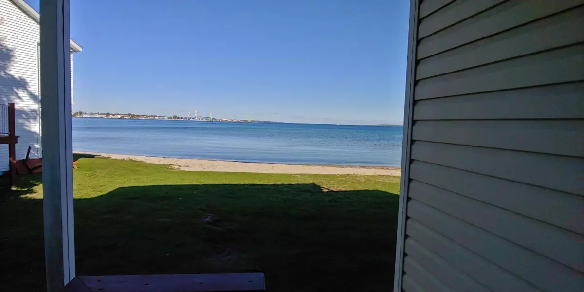 Sunrise Beach Motel 4